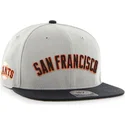 casquette-plate-gris-avec-lettres-san-francisco-giants-mlb-47-brand