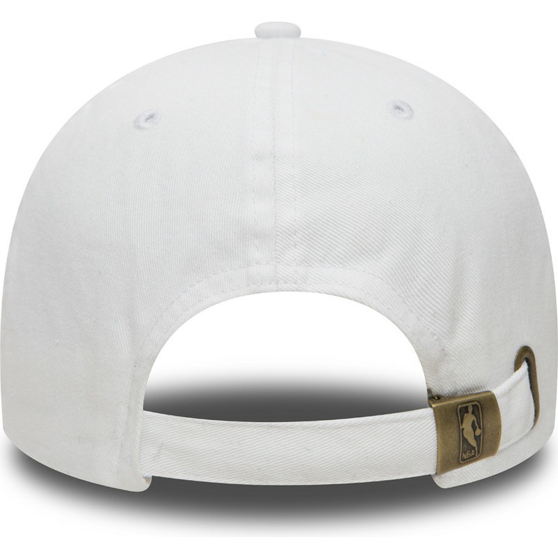 casquette-courbee-blanche-ajustable-9forty-washed-chicago-bulls-nba-new-era