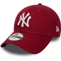 casquette-courbee-rouge-cardenal-ajustable-9forty-essential-new-york-yankees-mlb-new-era