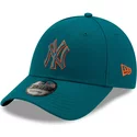 casquette-courbee-bleue-ajustable-avec-logo-bleu-et-orange-9forty-pop-outline-new-york-yankees-mlb-new-era