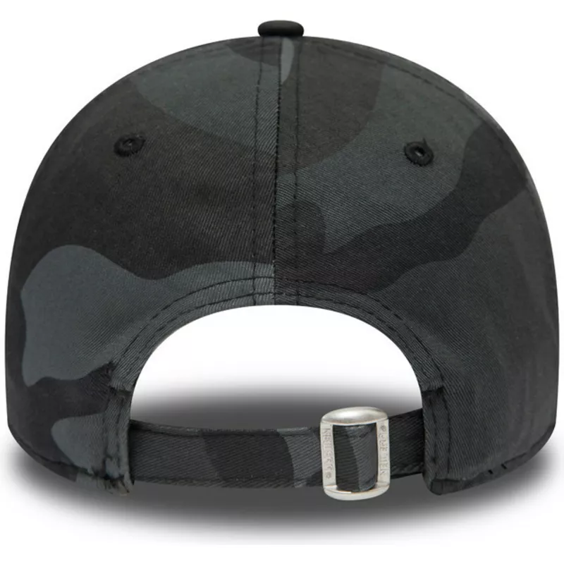 casquette-courbee-camouflage-noire-ajustable-pour-enfant-avec-logo-noir-9forty-league-essential-new-york-yankees-mlb-new-era