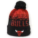 bonnet-noir-et-rouge-avec-pompom-sport-cuff-chicago-bulls-nba-new-era