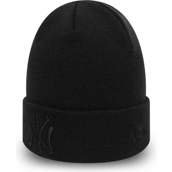 Bonnet noir avec logo noir Essential Cuff New York Yankees MLB New Era