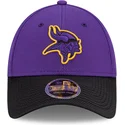 casquette-courbee-violette-et-noire-snapback-9forty-stretch-snap-sideline-road-minnesota-vikings-nfl-new-era