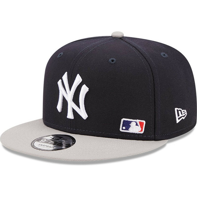 casquette-plate-bleue-marine-et-grise-snapback-9fifty-team-arch-new-york-yankees-mlb-new-era