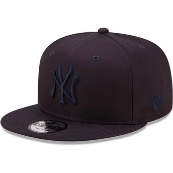 Casquette plate bleue marine snapback avec logo bleu marine 9FIFTY League Essential New York Yankees MLB New Era