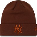 bonnet-marron-avec-logo-marron-league-essential-cuff-new-york-yankees-mlb-new-era