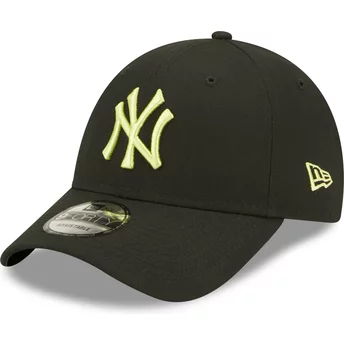Casquette courbée noire ajustable avec logo vert 9FORTY League Essential New York Yankees MLB New Era