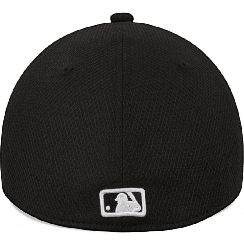 casquette-courbee-noire-ajustee-39thirty-diamond-era-new-york-yankees-mlb-new-era