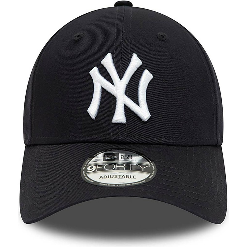 casquette-courbee-bleue-marine-ajustable-9forty-team-side-patch-new-york-yankees-mlb-new-era