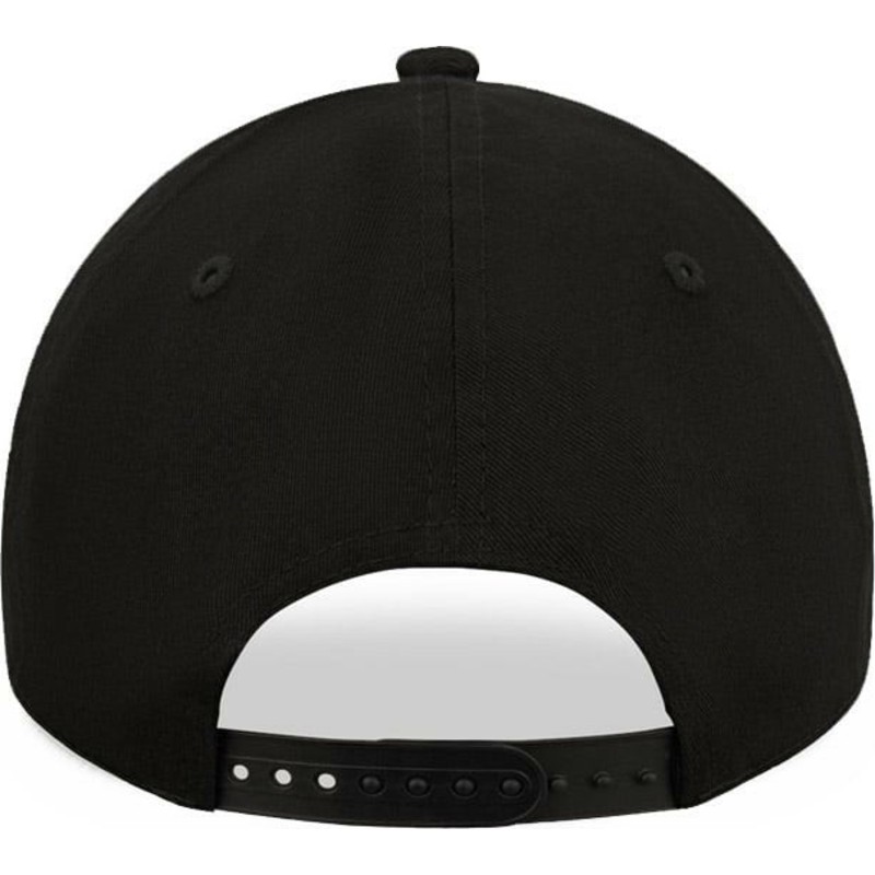 casquette-courbee-noire-snapback-avec-logo-noir-9forty-league-essential-new-york-yankees-mlb-new-era