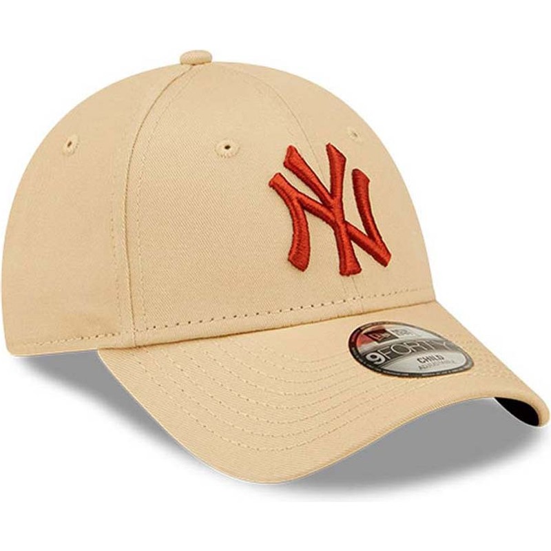 casquette-courbee-beige-ajustable-pour-enfant-avec-logo-marron-9forty-league-essential-new-york-yankees-mlb-new-era