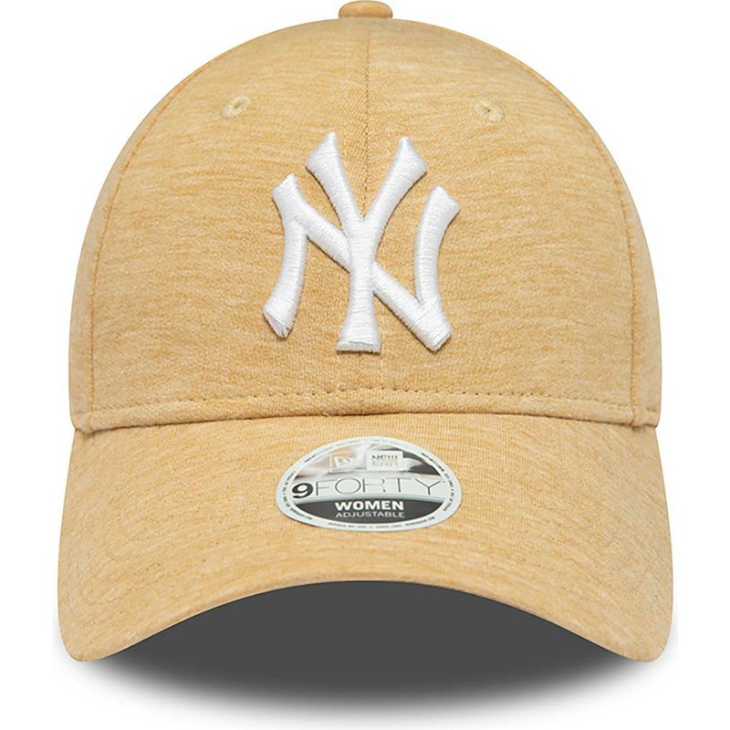 casquette-courbee-beige-ajustable-pour-femme-9forty-pull-new-york-yankees-mlb-new-era