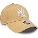 casquette-courbee-beige-ajustable-pour-femme-9forty-pull-new-york-yankees-mlb-new-era