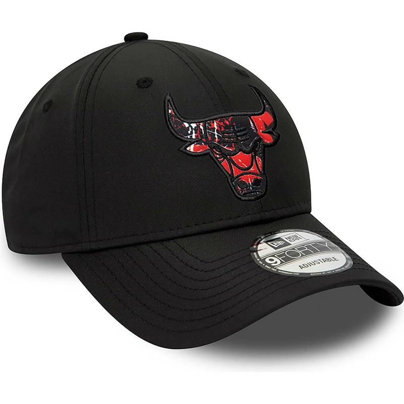 casquette-courbee-noire-ajustable-9forty-print-infill-chicago-bulls-nba-new-era
