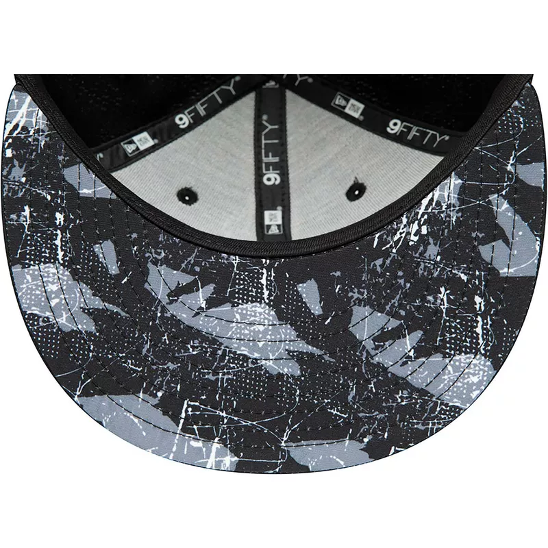 casquette-plate-noire-snapback-9fifty-print-infill-brooklyn-nets-nba-new-era
