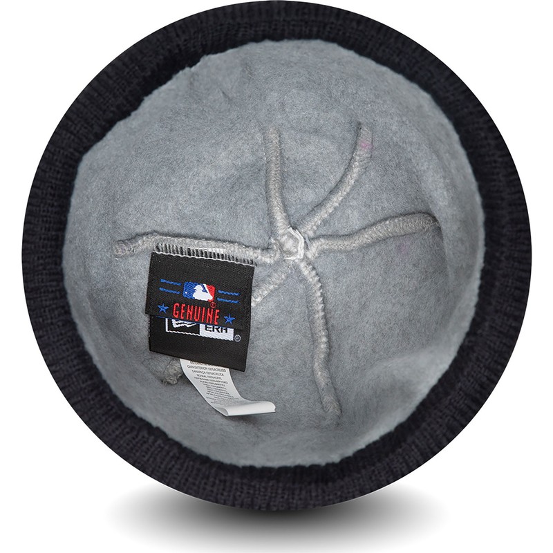 bonnet-bleu-marine-avec-pompom-sport-new-york-yankees-mlb-new-era