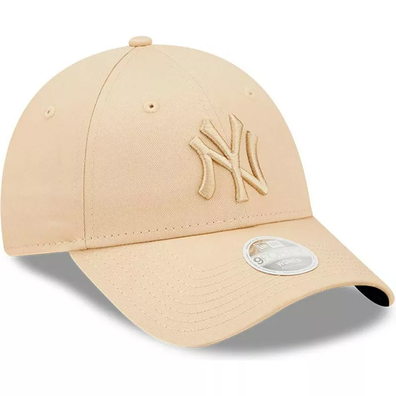 casquette-courbee-beige-ajustable-pour-femme-avec-logo-beige-9forty-league-essential-new-york-yankees-mlb-new-era