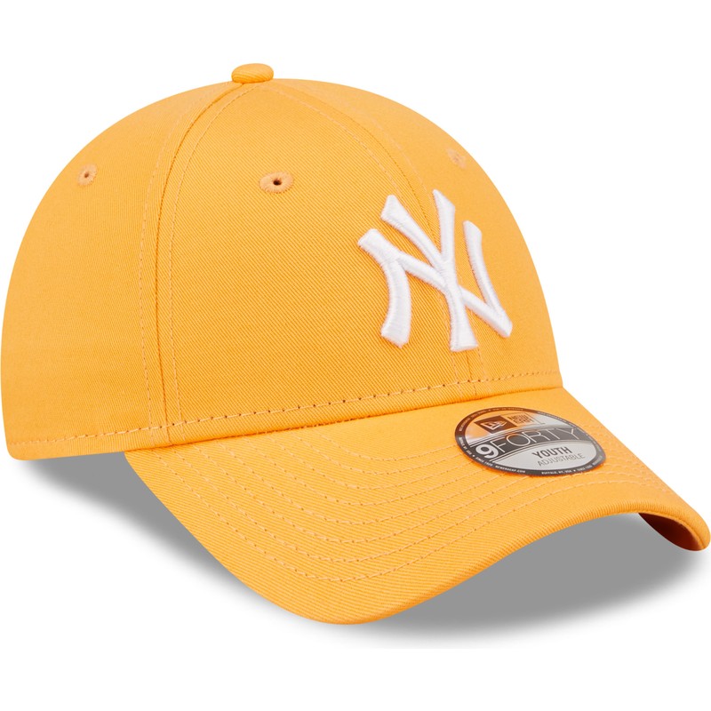 casquette-courbee-orange-ajustable-pour-enfant-9forty-league-essential-new-york-yankees-mlb-new-era