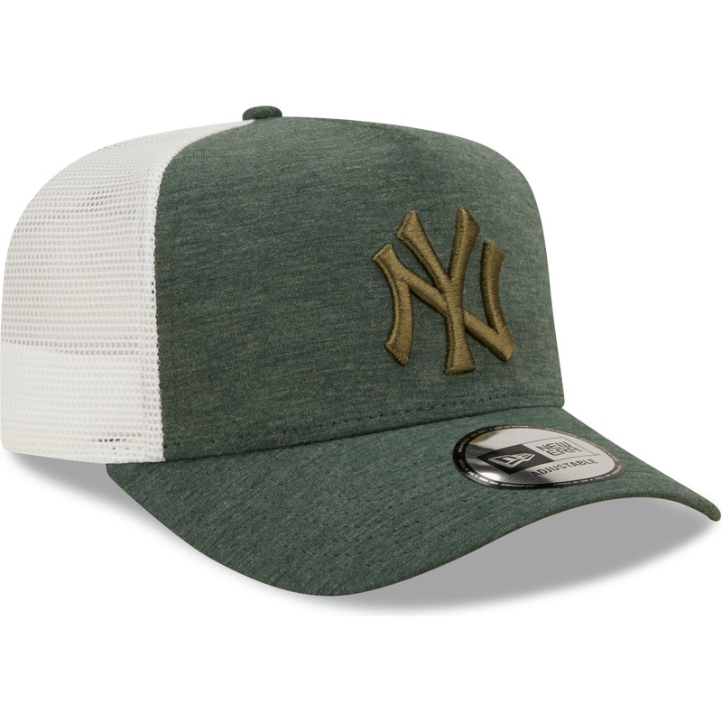 casquette-trucker-verte-avec-logo-vert-a-frame-pull-essential-new-york-yankees-mlb-new-era