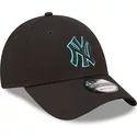 casquette-courbee-noire-ajustable-avec-logo-bleu-9forty-neon-outline-new-york-yankees-mlb-new-era