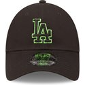 casquette-courbee-noire-ajustable-avec-logo-vert-9forty-neon-outline-los-angeles-dodgers-mlb-new-era
