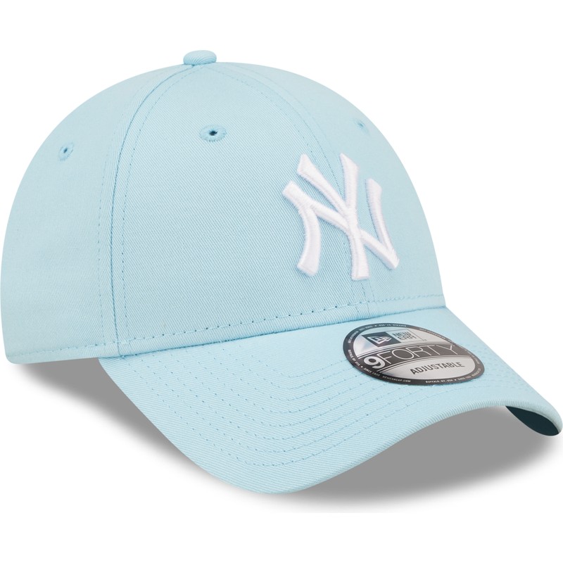 casquette-courbee-bleue-claire-ajustable-9forty-league-essential-new-york-yankees-mlb-new-era