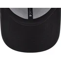 casquette-courbee-noire-ajustable-avec-logo-dore-9forty-manchester-united-football-club-premier-league-new-era