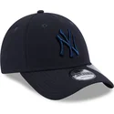 casquette-courbee-bleue-marine-ajustable-avec-logo-bleu-marine-9forty-repreve-new-york-yankees-mlb-new-era