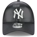 casquette-courbee-noire-ajustable-9forty-leather-new-york-yankees-mlb-new-era