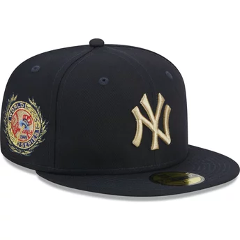 Casquette plate bleue marine ajustée 59FIFTY Laurel Sidepatch New York Yankees MLB New Era