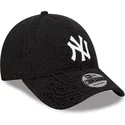 casquette-courbee-noire-ajustable-9forty-teddy-new-york-yankees-mlb-new-era