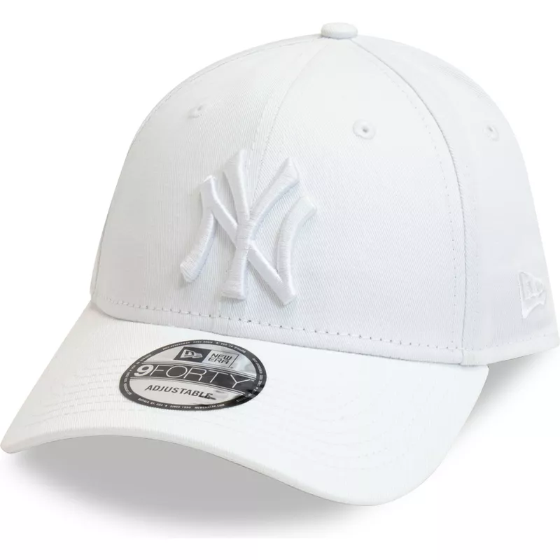 casquette-courbee-blanche-ajustable-avec-logo-blanc-9forty-league-essential-new-york-yankees-mlb-new-era