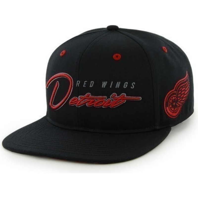 casquette-plate-noire-snapback-avec-lettres-de-boston-red-wings-nhl-47-brand