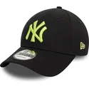 casquette-courbee-noire-ajustable-avec-logo-vert-9forty-league-essential-new-york-yankees-mlb-new-era