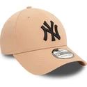 casquette-courbee-beige-ajustee-avec-logo-noir-39thirty-league-essential-new-york-yankees-mlb-new-era