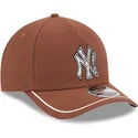 casquette-courbee-marron-snapback-9forty-m-crown-a-frame-motorsport-new-york-yankees-mlb-new-era