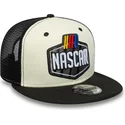 casquette-trucker-plate-beige-et-noire-9fifty-classics-logo-nascar-new-era