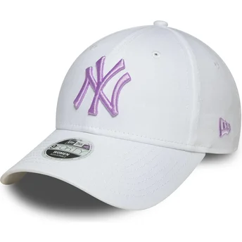 Casquette courbée blanche ajustable pour femme avec logo violet 9FORTY League Essential New York Yankees MLB New Era