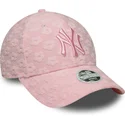 casquette-courbee-rose-ajustable-pour-femme-9forty-floral-towelling-new-york-yankees-mlb-new-era