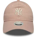 casquette-courbee-rose-ajustable-pour-femme-9twenty-dye-denim-new-york-yankees-mlb-new-era