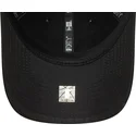 casquette-courbee-noire-ajustable-9forty-pin-chicago-bulls-nba-new-era