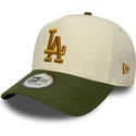 casquette-courbee-beige-et-verte-snapback-9forty-e-frame-world-series-patch-los-angeles-dodgers-mlb-new-era
