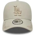 casquette-courbee-beige-snapback-avec-logo-beige-9forty-e-frame-tonal-icon-los-angeles-dodgers-mlb-new-era