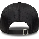 casquette-courbee-noire-ajustable-avec-logo-beige-9twenty-quilted-new-york-yankees-mlb-new-era