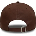 casquette-courbee-marron-ajustable-avec-logo-marron-9forty-outline-new-york-yankees-mlb-new-era