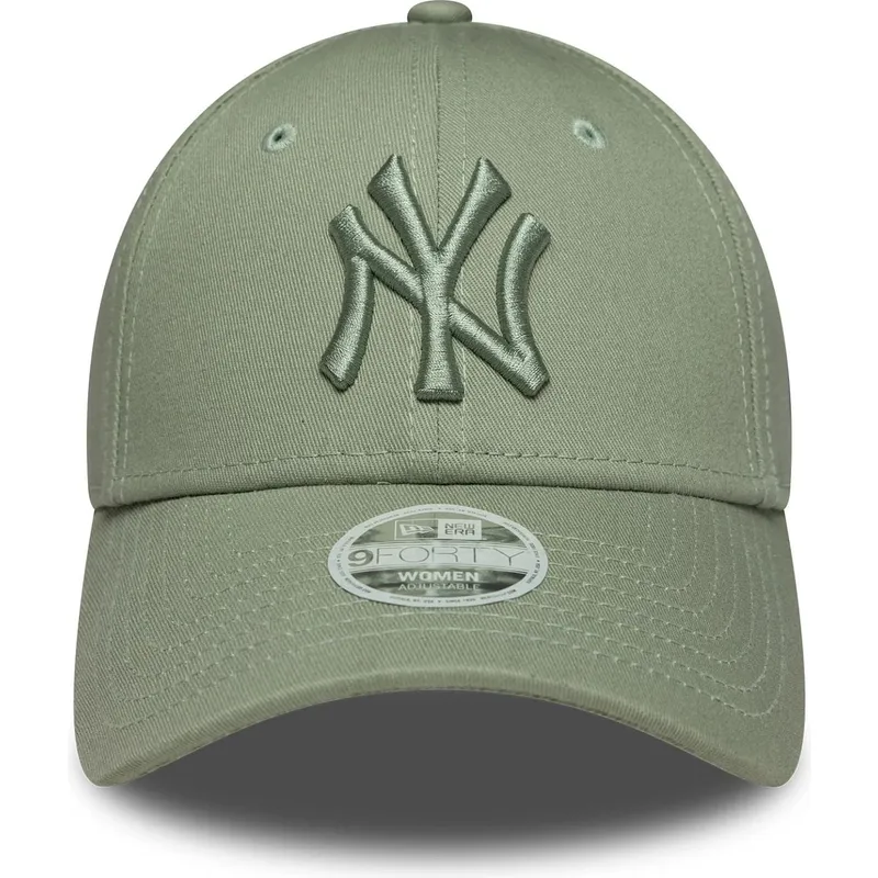 casquette-courbee-verte-claire-ajustable-avec-logo-vert-pour-femme-9forty-league-essential-new-york-yankees-mlb-new-era