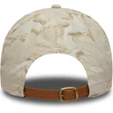 casquette-courbee-beige-ajustable-avec-logo-beige-9twenty-img-floral-new-york-yankees-mlb-new-era