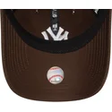 casquette-courbee-marron-ajustable-9twenty-league-essential-new-york-yankees-mlb-new-era