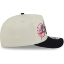 casquette-courbee-beige-et-bleue-marine-snapback-9fifty-a-frame-classic-new-york-yankees-mlb-new-era